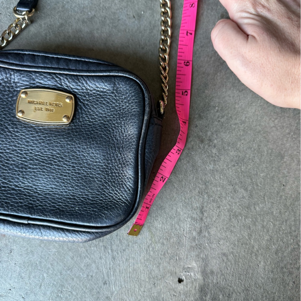 Michael Kors Cross Body Bag - Picture 5 of 6